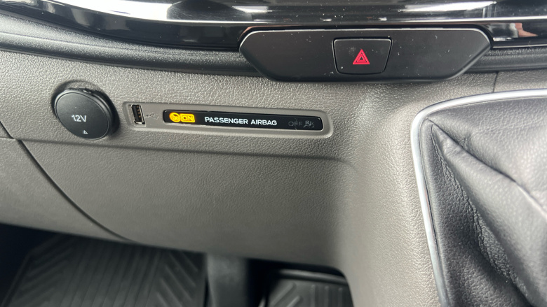 Ford Transit Custom 280 L1 Diesel Fwd 2.0 EcoBlue 130ps Low Roof Limited Van